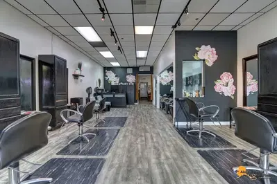 Salon Ginger