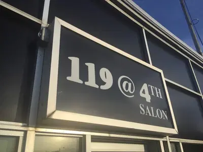 119 @ 4th Salon