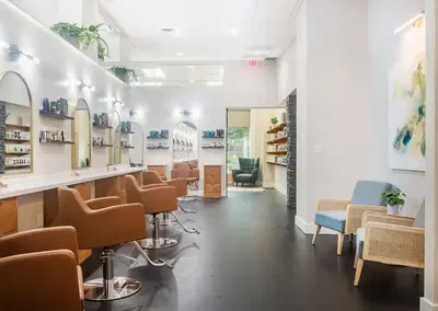 Salon 46