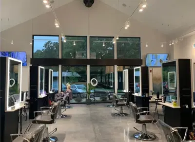 Studio 21 Salon