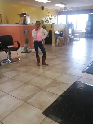 Dominican Hair Salon