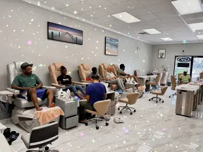 Tracy Nails