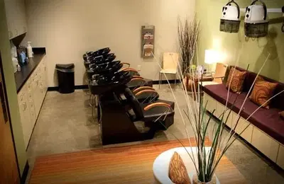 Amplify Salon + Spa