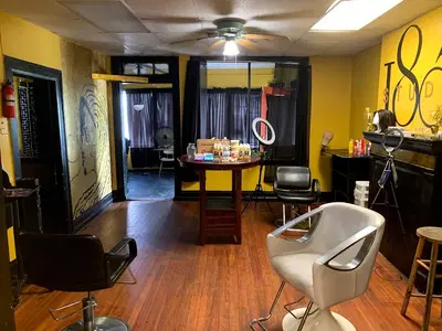 STUDIO 1807