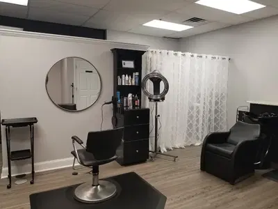 Lux salon llc