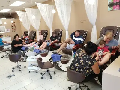QT Nail & Spa