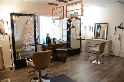 The Sk Salon @ Luna Jade
