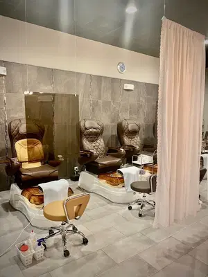 Hughes Road Salon Studio