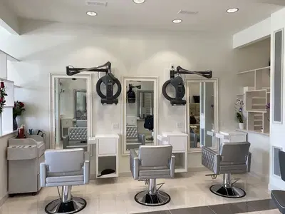 Posh Hair And Spa