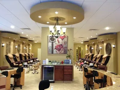 Heights Spa and Nail Salon