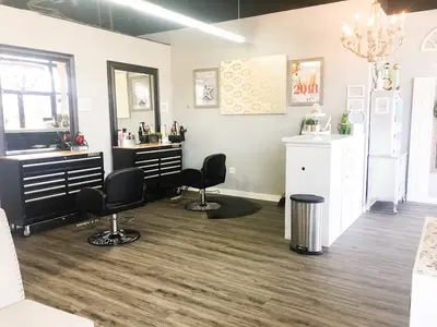 Capelli Salon