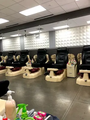 Rouge Salon & Spa Rogers