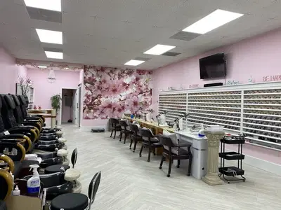 PRIVATE NAILS & SPA