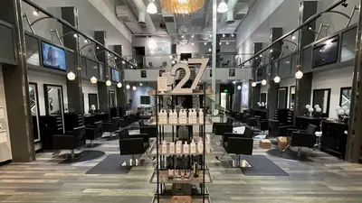 Salon 27