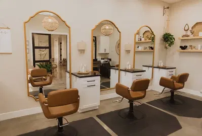 Avenue Bloom Salon