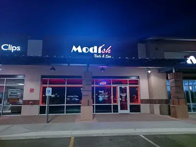 Modish Nails & Spa - Gilbert