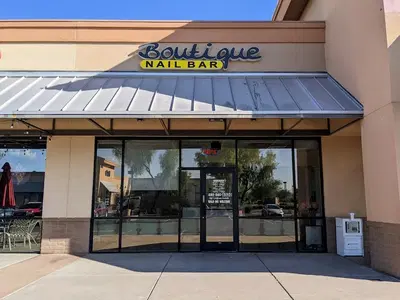 Best Nails Salon