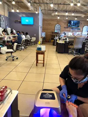 Cali Pro Nails