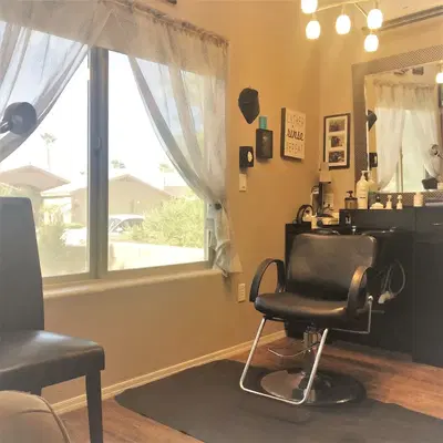 Stylin' with Stefanie Hair Studio