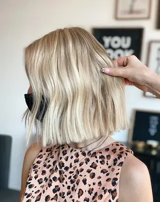 Savante Salon