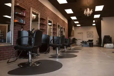 MILAN SALON & SPA