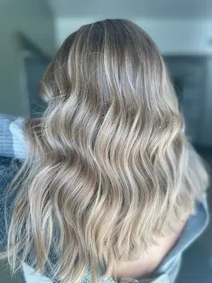 Magnifico Salon