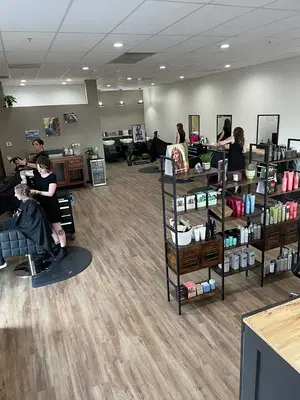 Brenna V salon