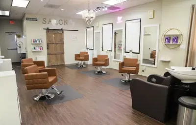 Salon 43