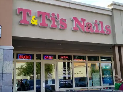 T&Ti's Nails