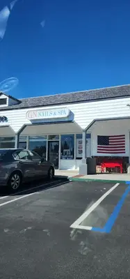 G N Nails & Spa