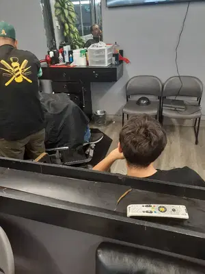 La Beaute Unisex Salon