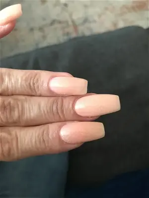 Friendly Nails and Spa