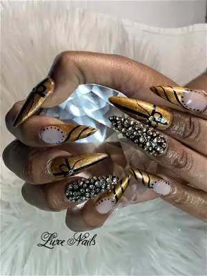 Luxe nail spa