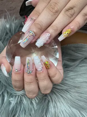Relax Nails and Spa