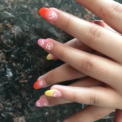 Aqua nails &spa