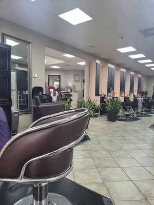 Giovanni's Hair Nails & Skin