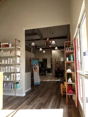 The Hot Seat Salon