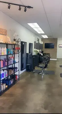 Zona Salon