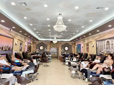 iNails and Spa