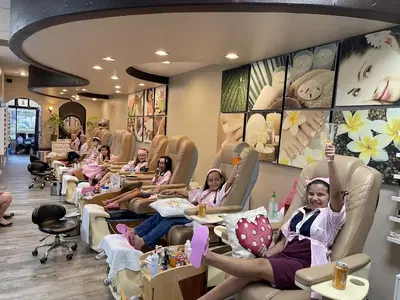 Lavie Nails & Spa
