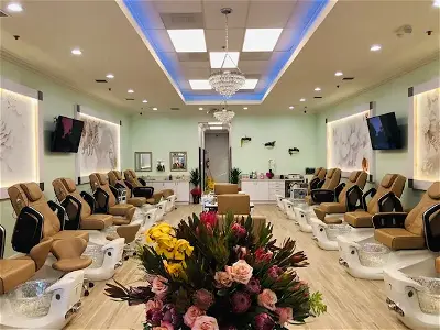 Finesse Nails and Spa