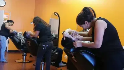 HAPPY EYEBROW Threading Salon