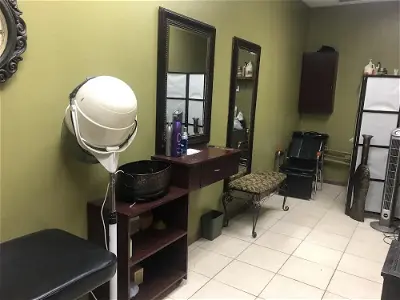 Elizabeth's Barber and Beauty