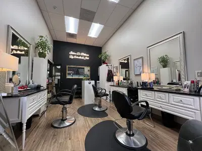 Salone di Bellezza by Antonella and Josie