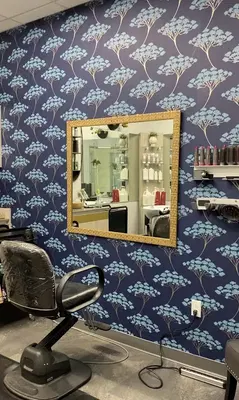The Fox and The Hair Salon