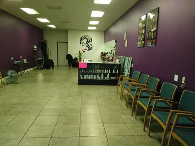 Monica's Salon