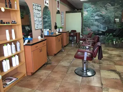 Hair Cuts & Facials