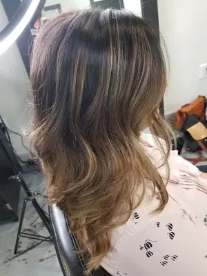 Erica at Beauty Lounge salon