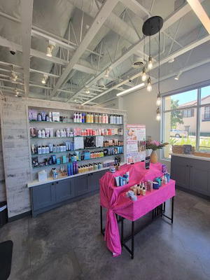 Salon Valenti Hair Nails Skin