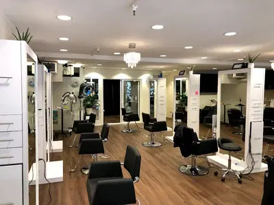 Stocks & Blondes Salon